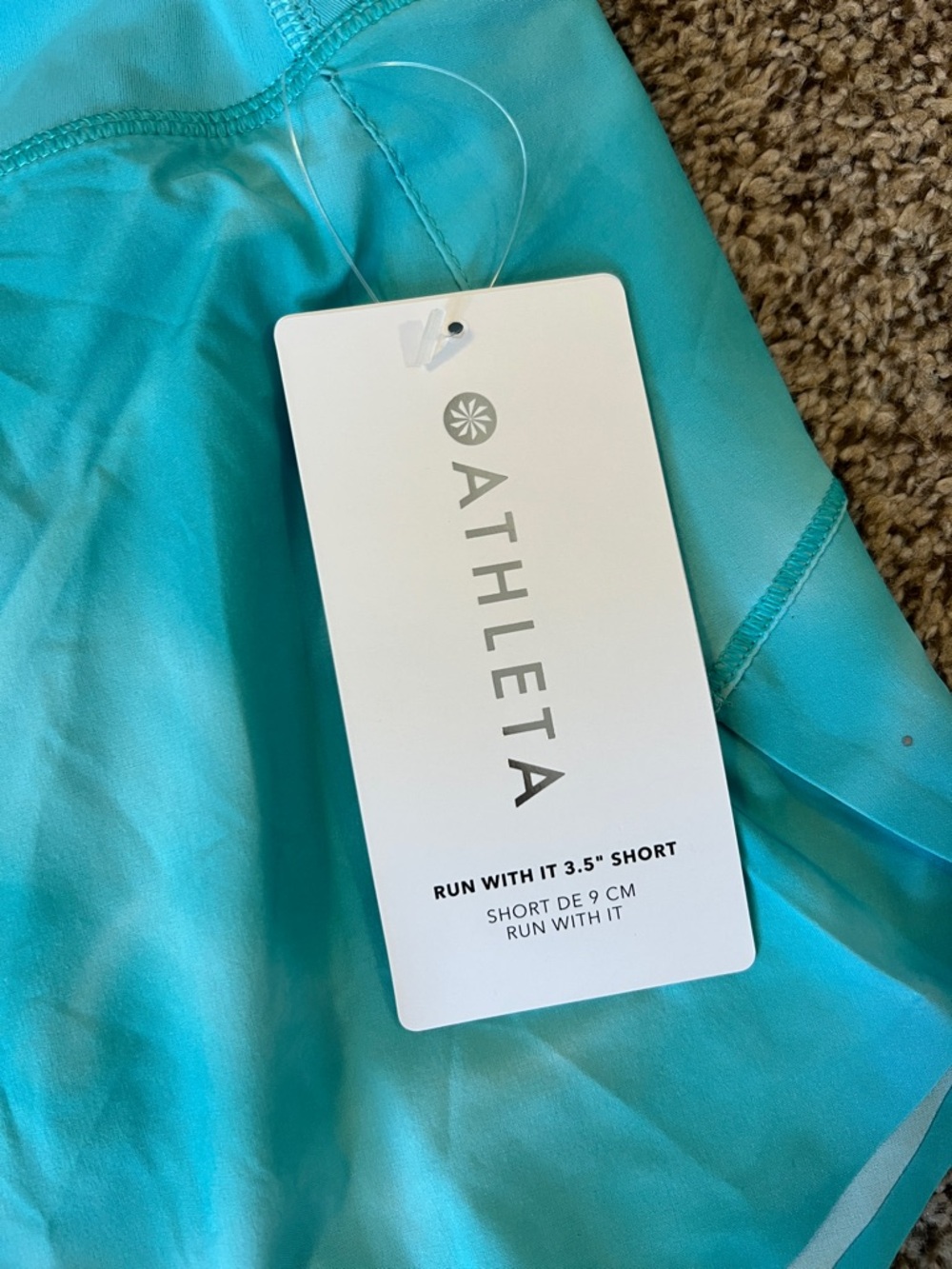 Athleta Run With It 3.5” Short NWT - Picture 3 of 7